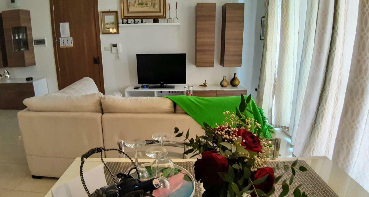 Gianni Holiday Home Pieta Luaran gambar