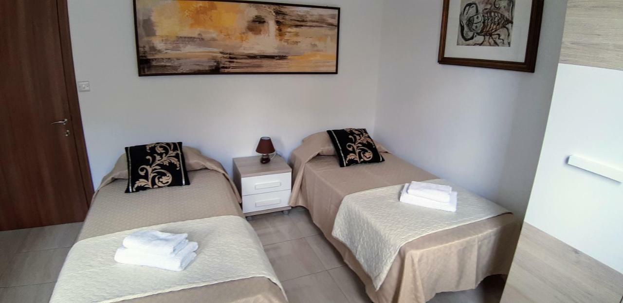Gianni Holiday Home Pieta Luaran gambar