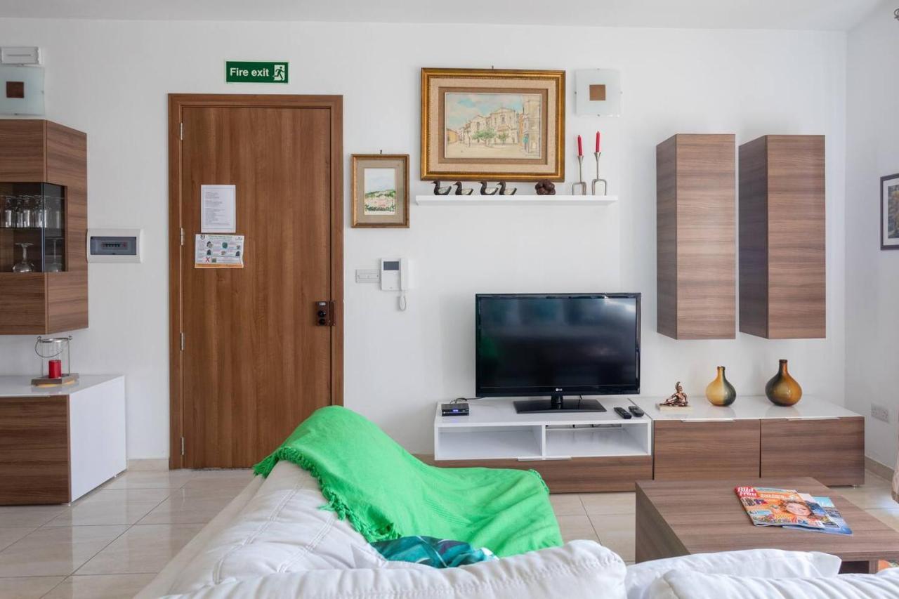 Gianni Holiday Home Pieta Luaran gambar